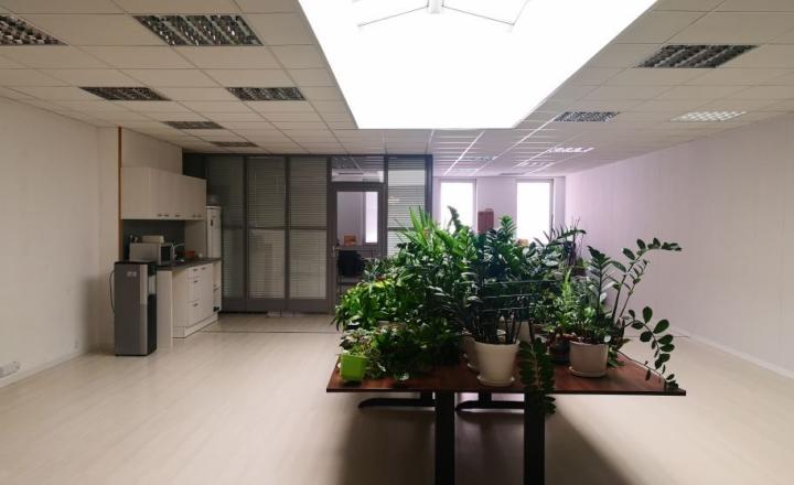 Prenájom Open spacu - Palisády, 130 m2 - fotografia 10