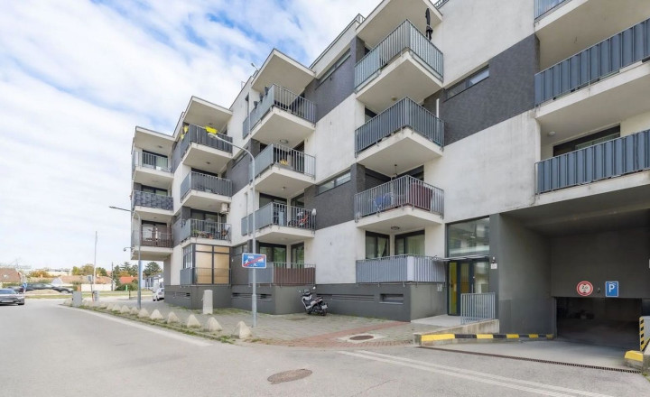  3-izbový byt, ul.Špaldová , Bratislava II TOP - fotografia 5