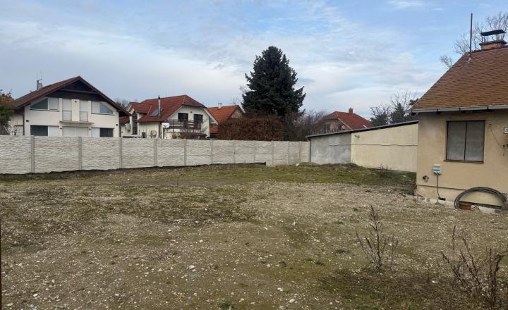 Slnečný stavebný pozemok na predaj - Nové záhrady - fotografia 4