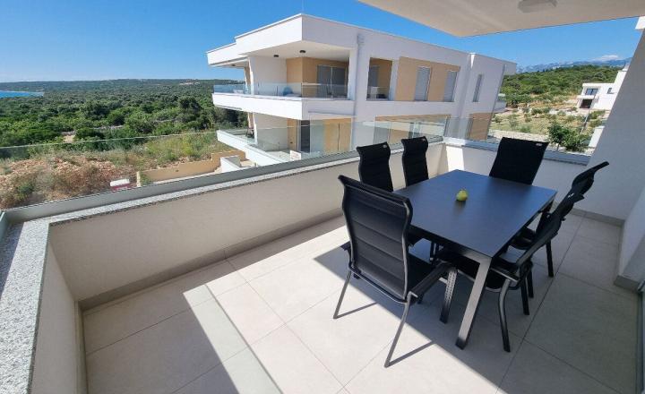Nové kompletne zariadené apartmány na predaj-  Novalja, ostrov Pag