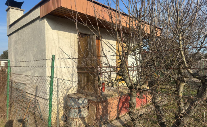 Na predaj chatka v Podunajských Biskupiciach - fotografia 2