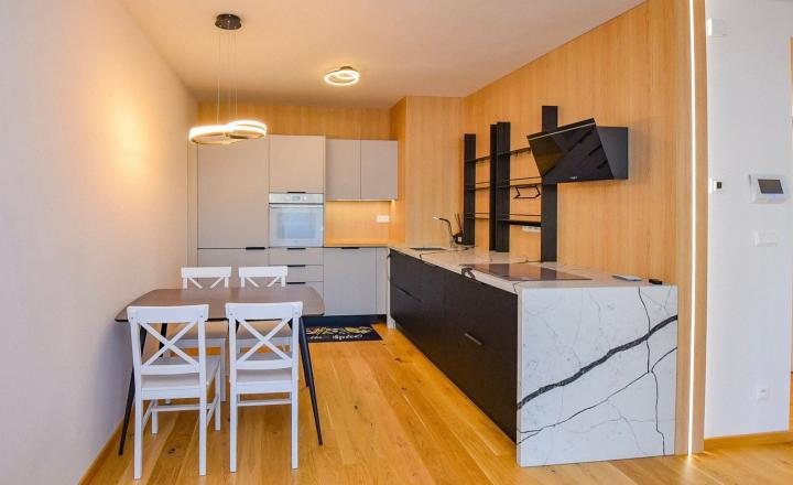 Moderný 2 izbový byt na predaj v Bratislave II na Košickej ulici TOP - fotografia 4
