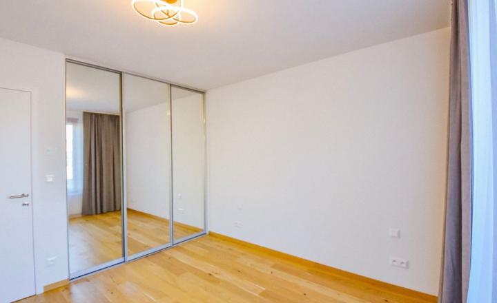 Moderný 2 izbový byt na predaj v Bratislave II na Košickej ulici TOP - fotografia 8