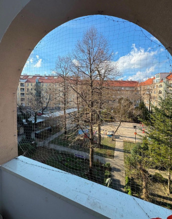 Na predaj nadštandardne zrekonštruovaný a zreštaurovaný 3-izbový byt - Bratislava III TOP - fotografia 1