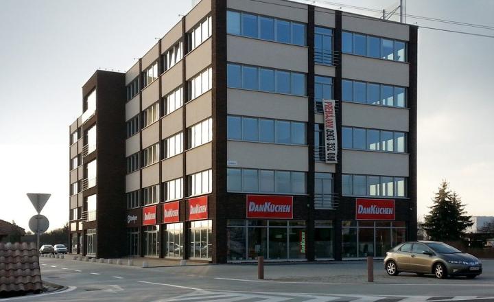 Kancelárske priestory 314m2 s možnosťou delenia, Ulica Svornosti