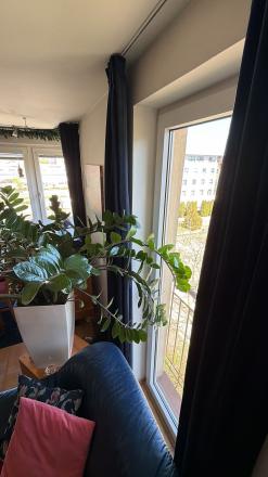 Na predaj 3-izbový byt s rohovým balkónom, Exnárova ulica a garáž 18 m² na Súmračnej ulici - fotografia 3