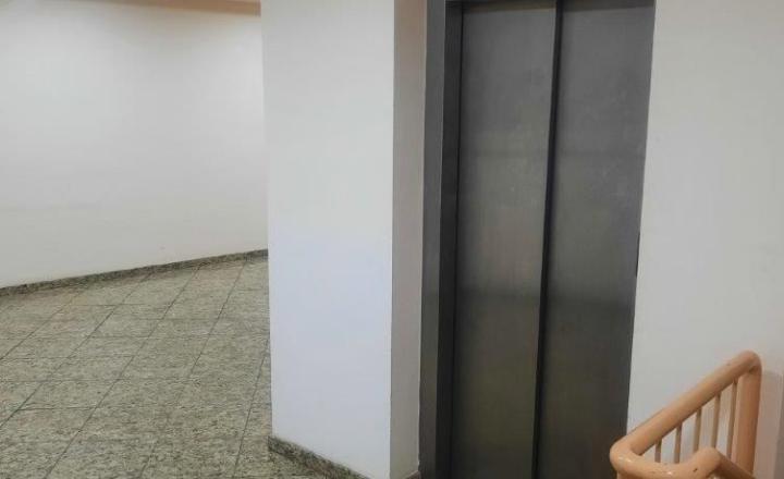 Komerčné priestory na prenájom - Bratislava I - fotografia 13