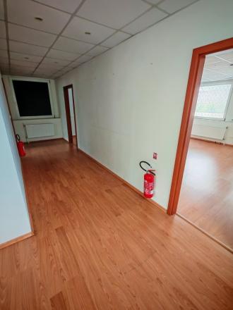Kancelárske priestory 260m2 + 4x parkovanie v cene, Hrachová, Bratislava II TOP - fotografia 3