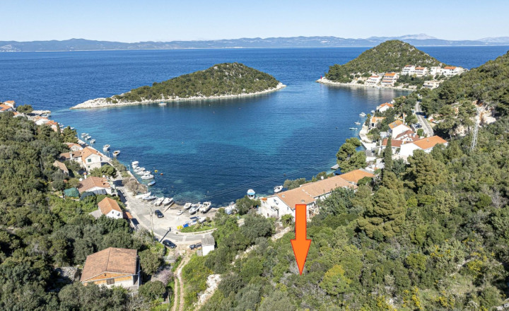 Atraktívny pozemok pri mori s rozlohou 5 107 m² – Lastovo, Zaklopatica