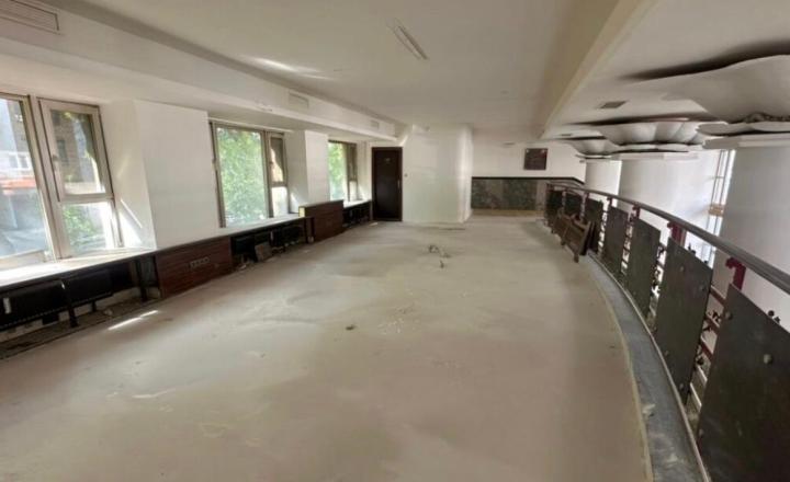 Na predaj reprezentatívny obchodný priestor s výmerou 445 m2, Bratislava I TOP - fotografia 7