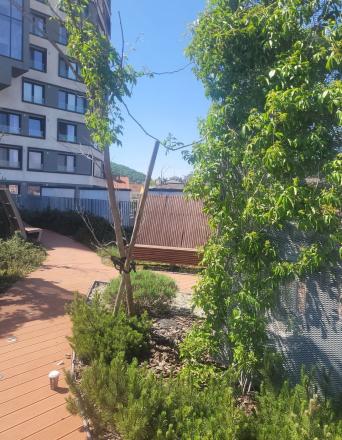 Na predaj moderný 1-izbový byt s veľkým balkónom a strešnou záhradou v projekte Premiere, BA I TOP - fotografia 10