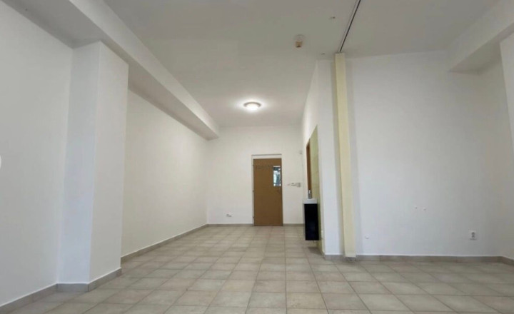 Na predaj atraktívny nebytový priestor s výmerou 39 m2 na Janotovej ulici, Bratislava IV TOP  - fotografia 4