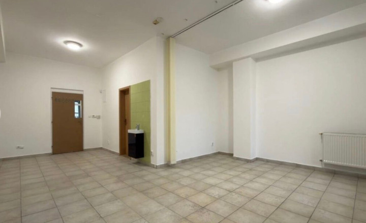 Na predaj atraktívny nebytový priestor s výmerou 39 m2 na Janotovej ulici, Bratislava IV TOP  - fotografia 5