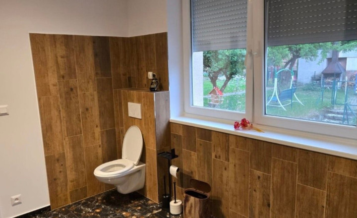 Na prenájom samostatný apartmán s výmerou 35 m2  - fotografia 3