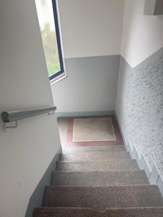 Na prenájom priestranný, nezariadený byt výmerou 87m2 v centre Bratislavy - fotografia 13