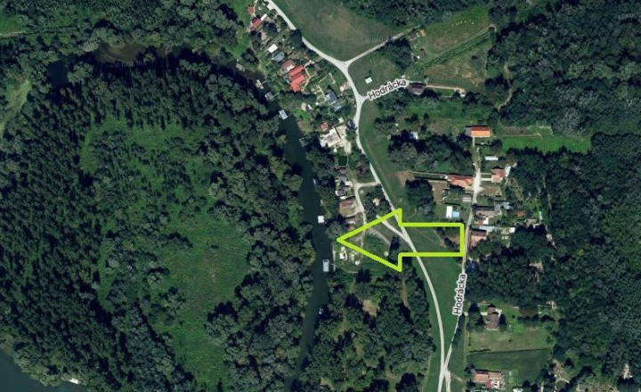 Exkluzívny rekreačný pozemok (500 m²) s prístupom k vode pri ramene Dunaja - fotografia 3