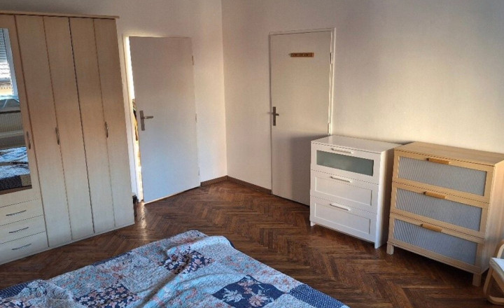 Na prenájom veľký 2-izbový byt na Kúpeľnej ulici, Bratislava I TOP - fotografia 1