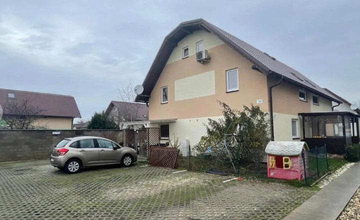 Na prenájom moderný a útulný 2-izbový mezonet s vlastnou záhradou 