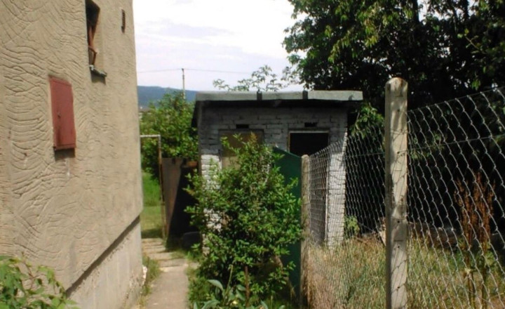 Na predaj záhradná chata vo Vajnoroch  - fotografia 2