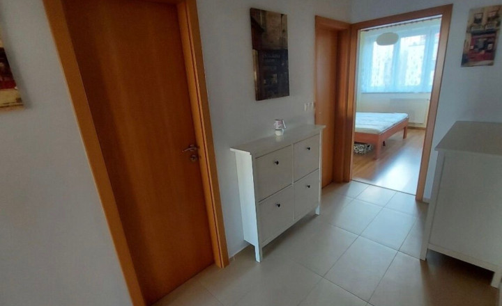 Na prenájom krásny, priestranný a kompletne zariadený 2-izbový byt - fotografia 3