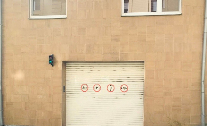 Na predaj garážové státie - Bratislava I