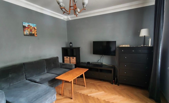 Na prenájom 1-izbový byt s výmerou 43 m2, situovaný na vyvýšenom prízemí, BA II TOP