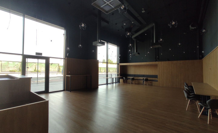 Obchodné priestory vhodné na showroom, EINPARK, Einsteinova-Petržalka - fotografia 6
