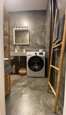 Na prenájom útulný a moderne zariadený 1,5-izbový byt s balkónom - fotografia 7