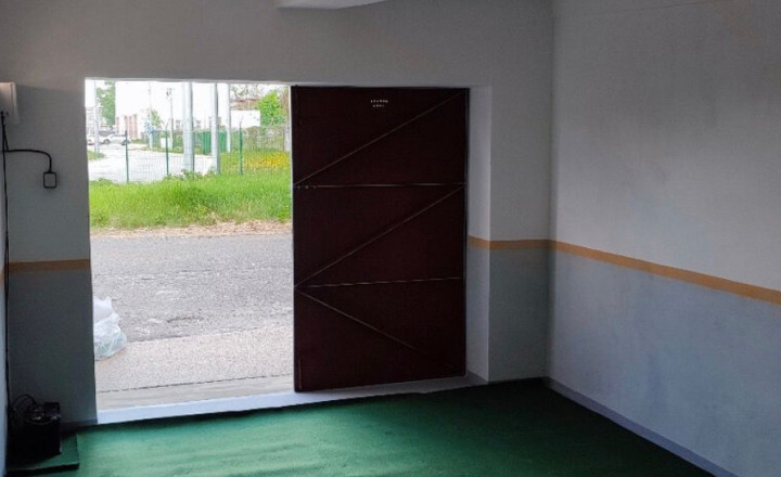 Na predaj samostatná stojaca garáž o výmere 19 m2 v Bratislave, TOP - fotografia 1