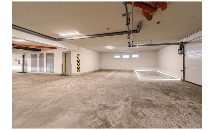 Na predaj 3 izbový byt s balkónom v obci Slovenský Grob  - fotografia 18
