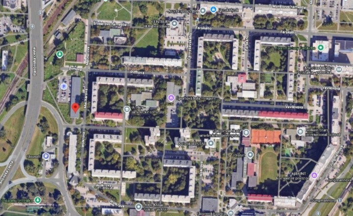  Na predaj garáž na Macharovej ulici - Bratislava V - fotografia 3