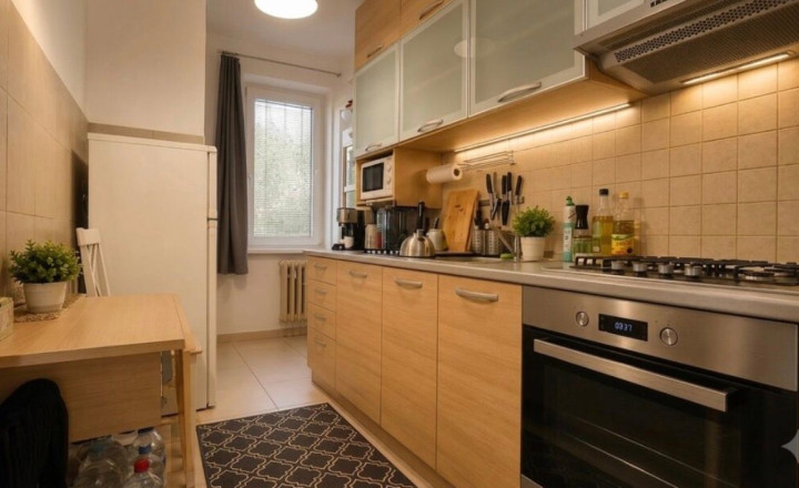 Na predaj príjemný, slnečný a tichý 1,5-izbový byt s balkónom  - fotografia 3