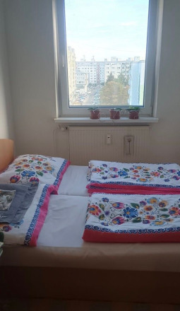 Na predaj 3-izbový byt s výmerou 66 m2 na 6. poschodí  - fotografia 3