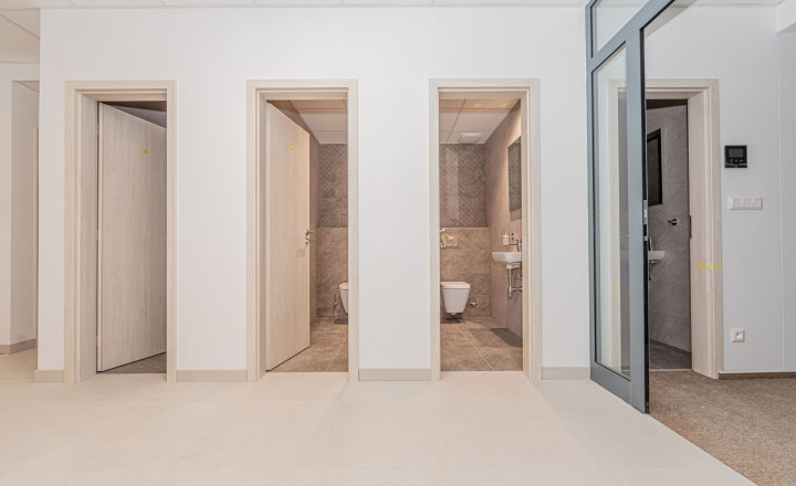Kancelária 64,40m2 s vlastnou kuchynkou, toaletou a parkovaním pri Prezidentskom paláci, Metropolitan Star
