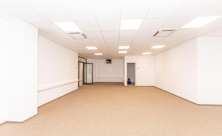 Kancelária 64,40m2 s vlastnou kuchynkou, toaletou a parkovaním pri Prezidentskom paláci, Metropolitan Star - fotografia 3