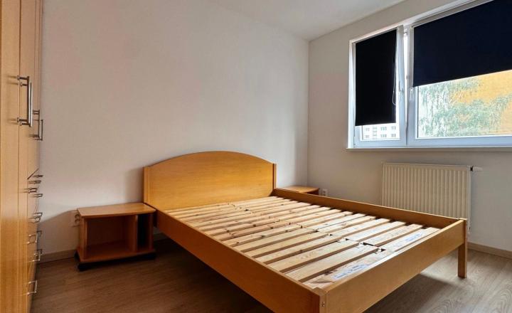 Na prenájom svetlý 2-izbový byt s výmerou a priestranným balkónom  - fotografia 6