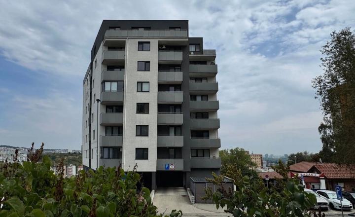 Na prenájom svetlý 2-izbový byt s výmerou a priestranným balkónom  - fotografia 19