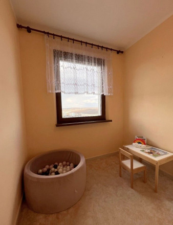 Na predaj krásny, svetlý a mimoriadne tichý 3-izbový byt - fotografia 5