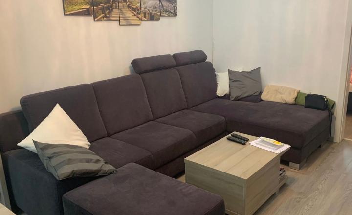 Na predaj 4-izbový byt na začiatku Petržalky - fotografia 2