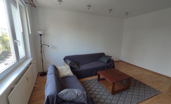 BEZ PROVÍZIE | Priestranný 3-izbový byt s balkónom na prenájom | Ondavská, Ružinov - fotografia 4