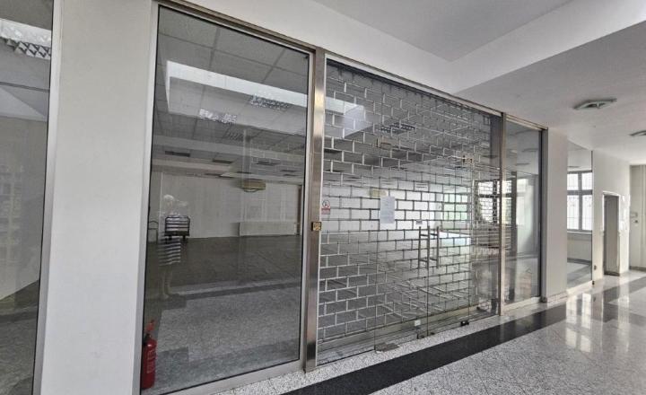 Obchodné priestory v pasáži na Obchodnej ulici, BA1 vhodné na predajňu, showroom, klientske centrum - fotografia 4