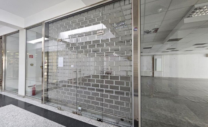 Obchodné priestory v pasáži na Obchodnej ulici, BA1 vhodné na predajňu, showroom, klientske centrum