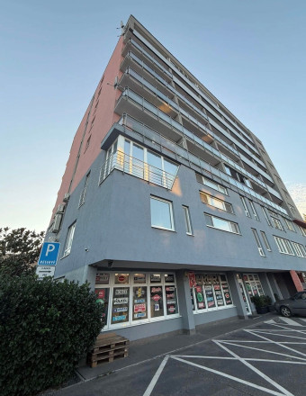  Na prenájom útulný a kompletne zariadený 1-izbový byt s rozlohou 40 m2 - fotografia 10