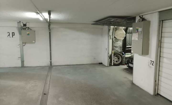 Na predaj veľká samostatná garáž s výmerou 22 m² - Bratislava V - fotografia 2