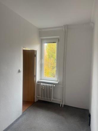 Na predaj priestranný 3,5-izbový byt s loggiou, 82,64 m² – Zimná ulica, Bratislava - fotografia 5