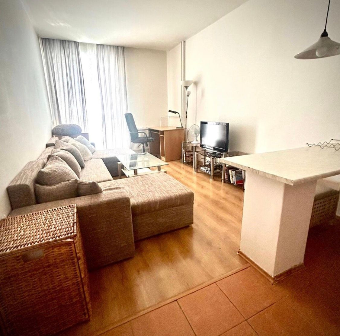 Na prenájom kompletne zrekonštruovaný a plne zariadený 2-izbový byt - Bratislava II